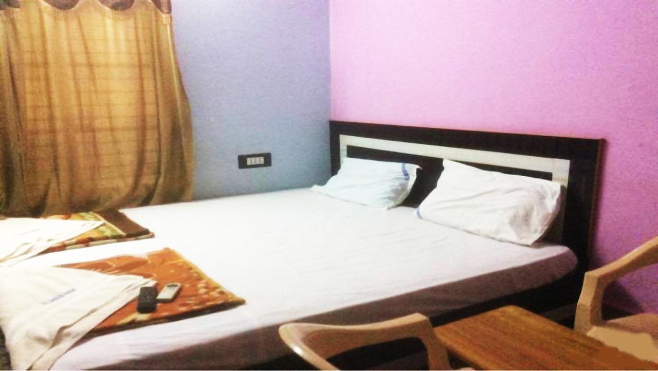 Hotel Upendra Residency Kadapa エクステリア 写真